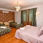 Villa Malikane Residence,6 Bed Detached