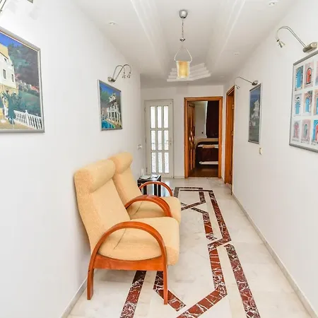 Malikane Residence,6 Bed Detached ヴィラ *