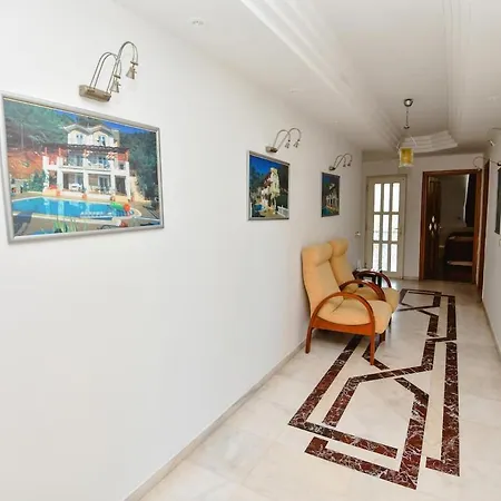 Malikane Residence,6 Bed Detached *